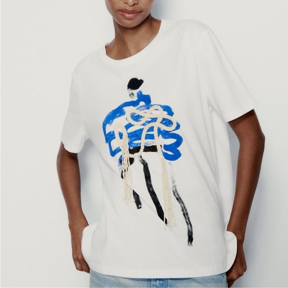Zara White Tee with Blue Abstract Design